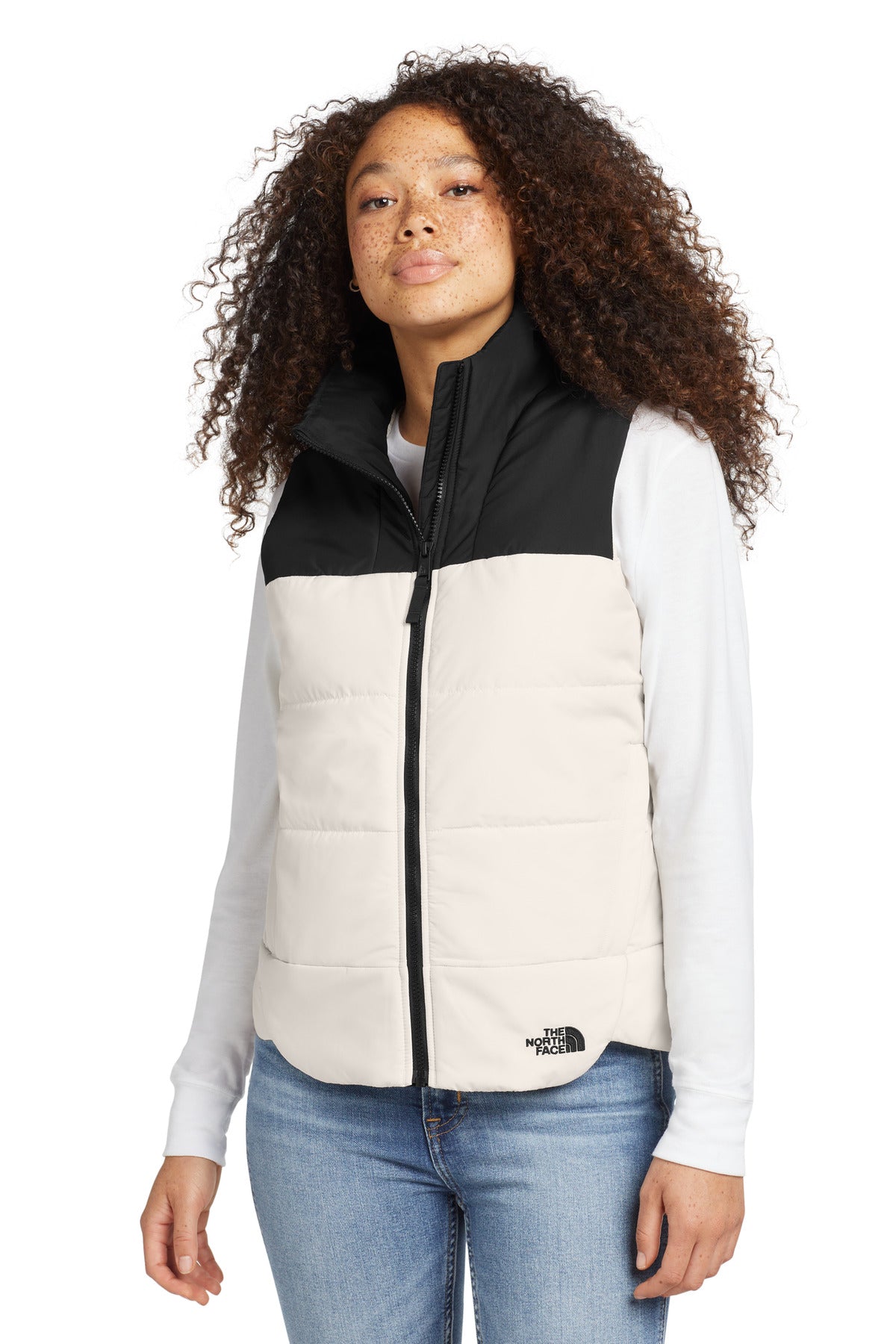 The North Face Women's Everyday Insulated Vest. NF0A529Q in Vintage White