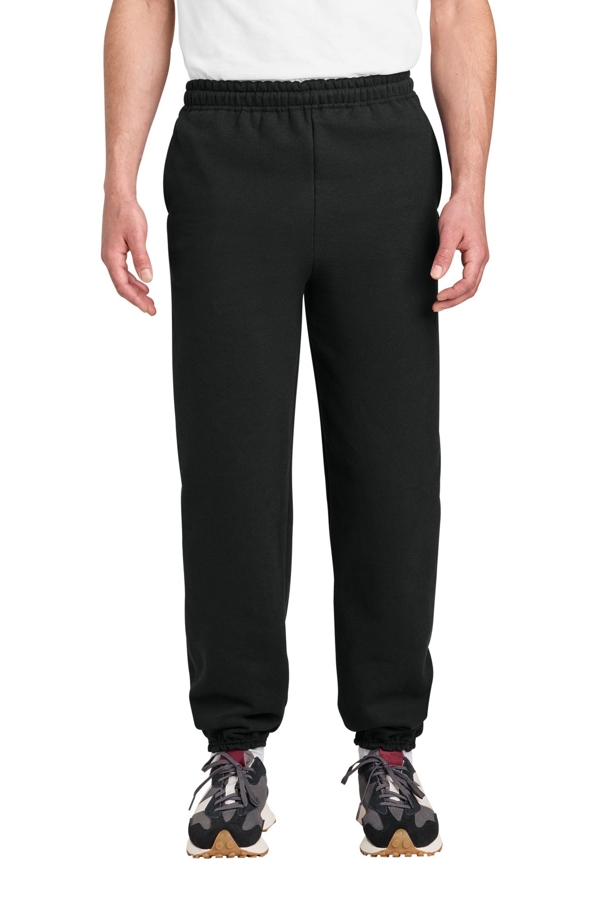 Gildan Heavy Blend Pocket Sweatpant 18100 in Black