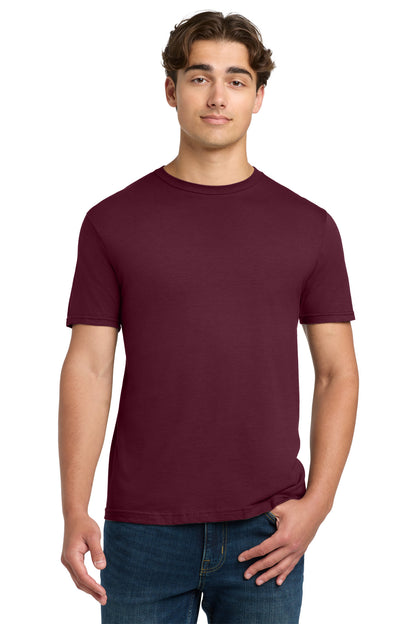 Gildan Softstyle T-Shirt. 64000 in Maroon