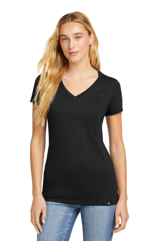 New Era  Women's Heritage Blend V-Neck Tee. LNEA101 in Black