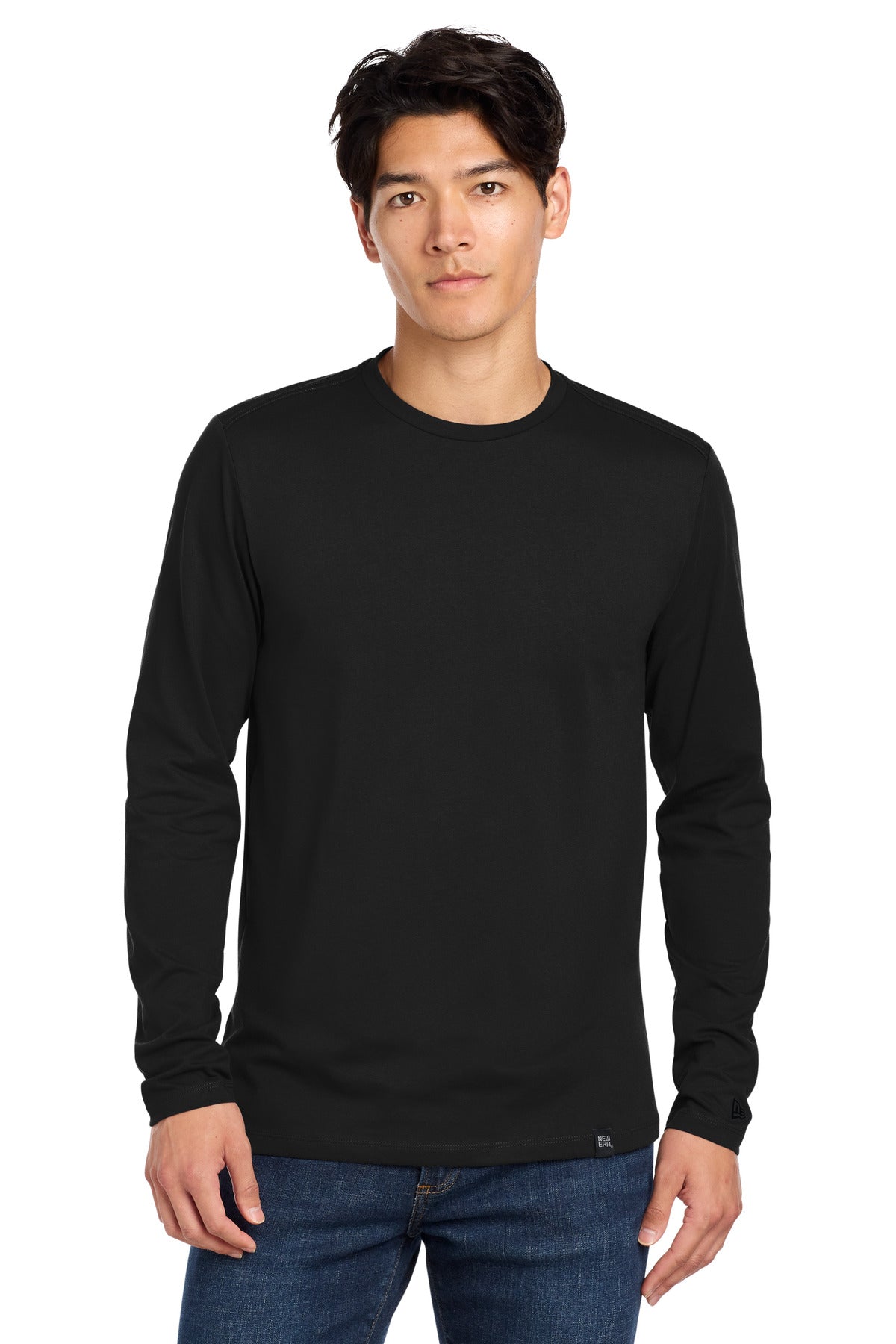 New Era  Heritage Blend Long Sleeve Crew Tee. NEA102 in Black