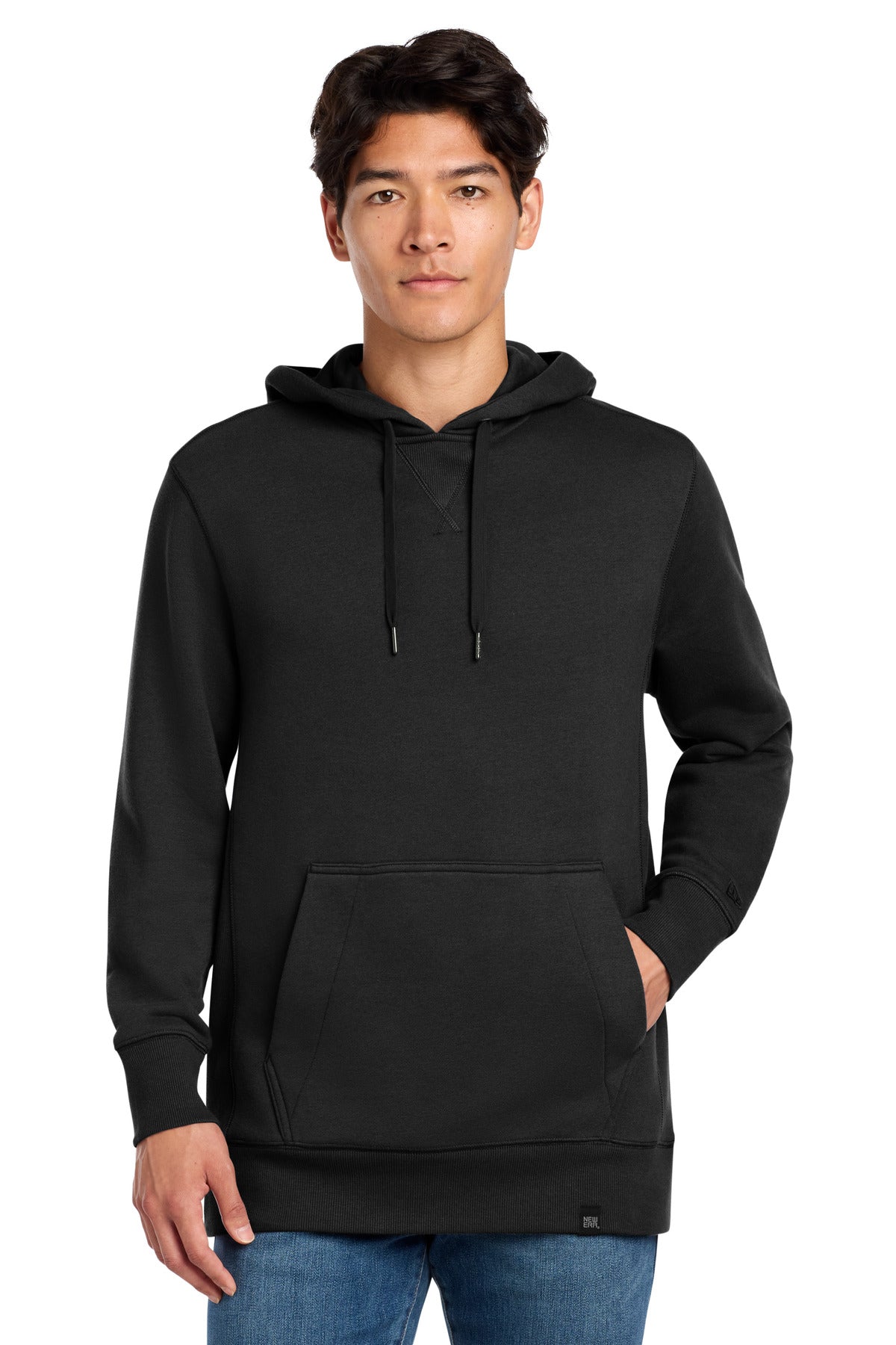 New Era  French Terry Pullover Hoodie. NEA500 in Black