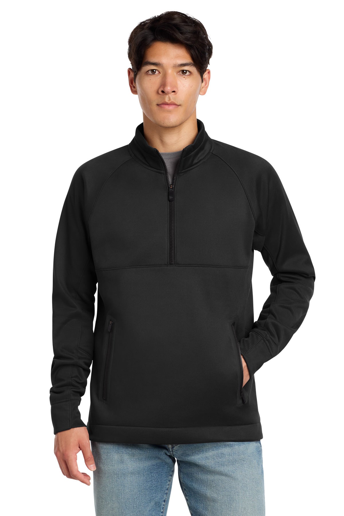 New Era  Venue Fleece 1/4-Zip Pullover. NEA523 in Black