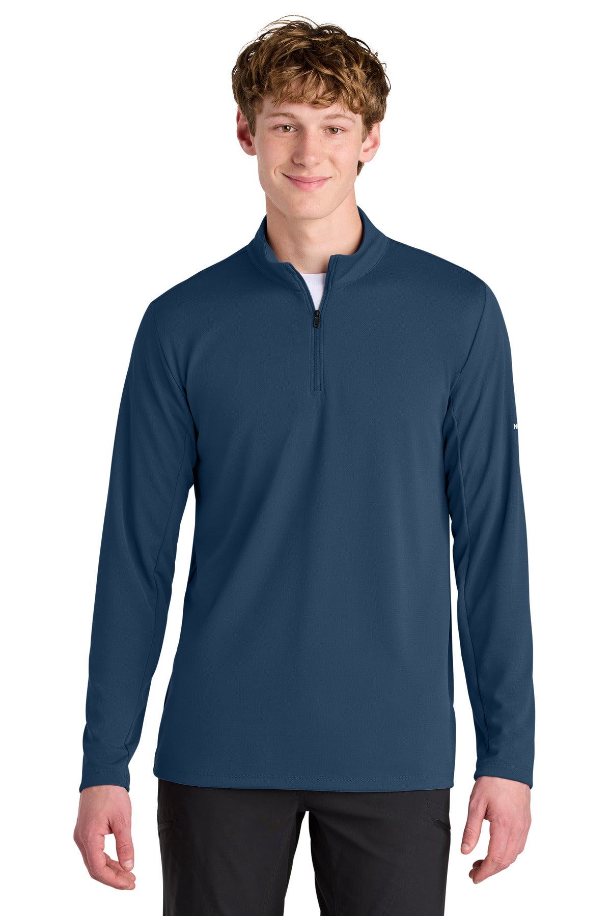 The North Face Ambition 1/4-Zip NF0A8ENR in Shady Blue