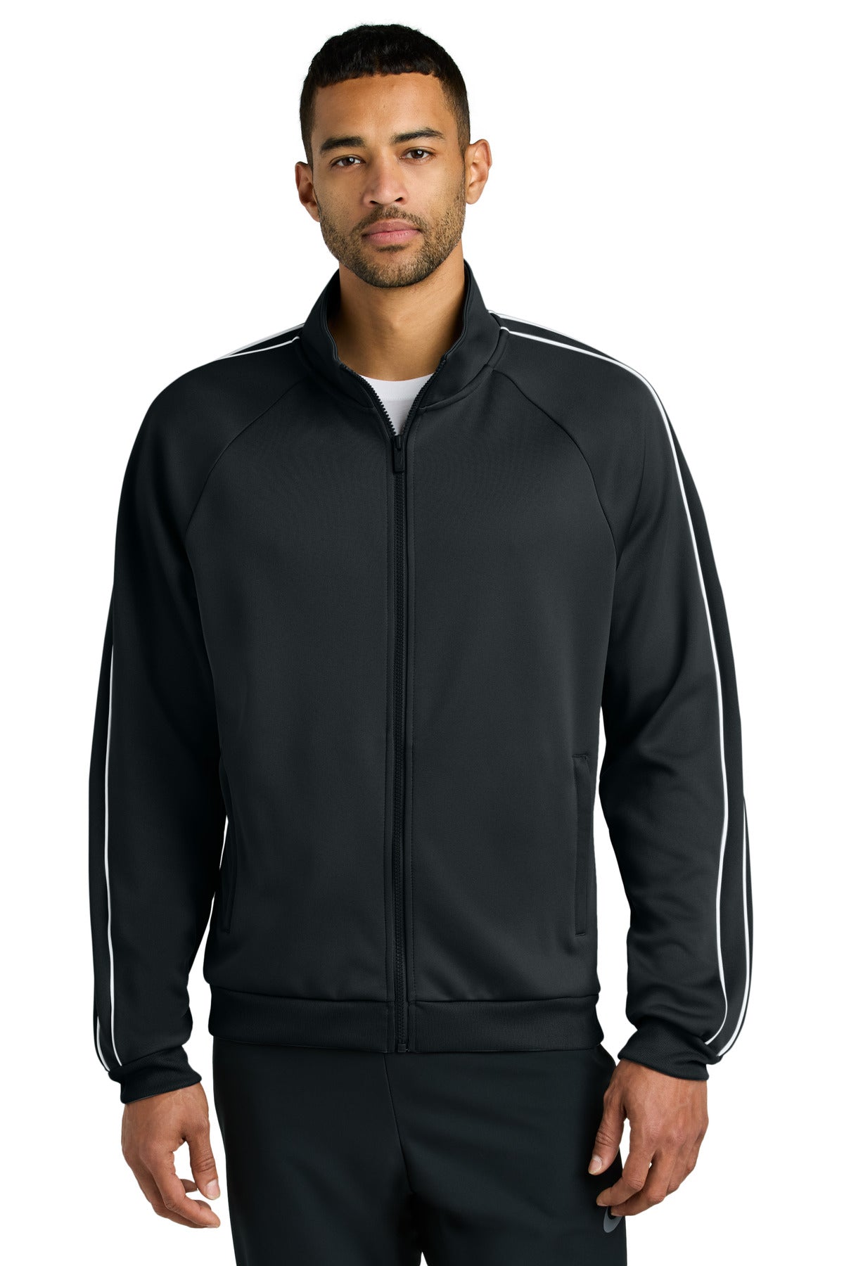 Nike Track Jacket NKFQ4758 in Black