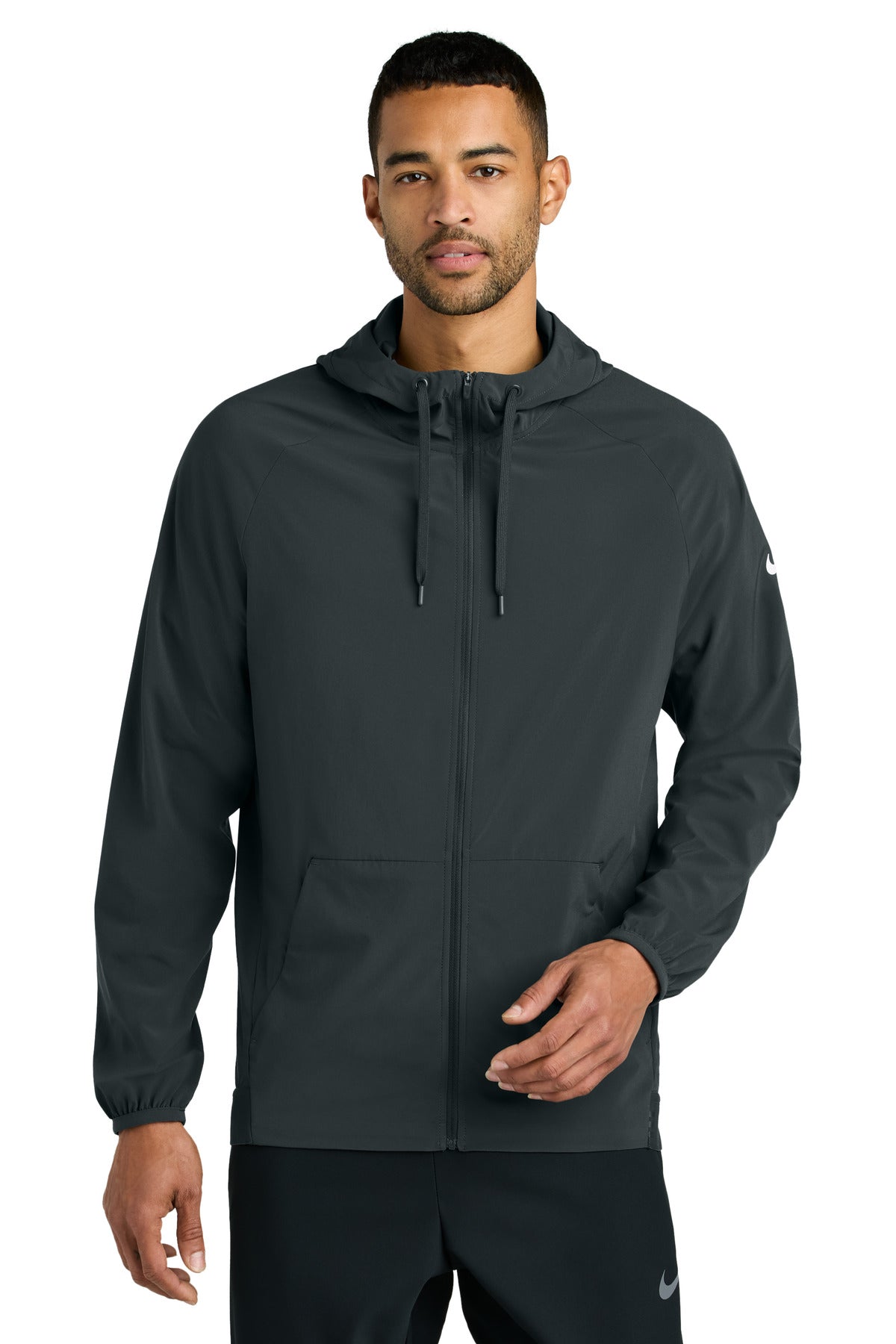 Nike Pro Hooded Jacket NKFQ4761 in Anthracite