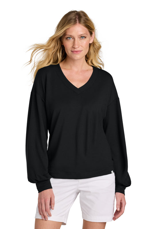 TravisMathew Women's Long Weekend V-Neck TM1LD009 in Black